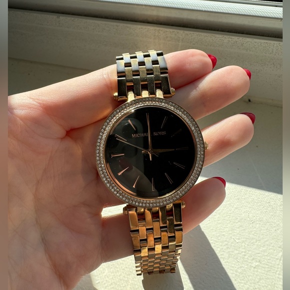 Michael Kors rose gold watch